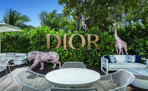 dior cafe|cafe dior design district.